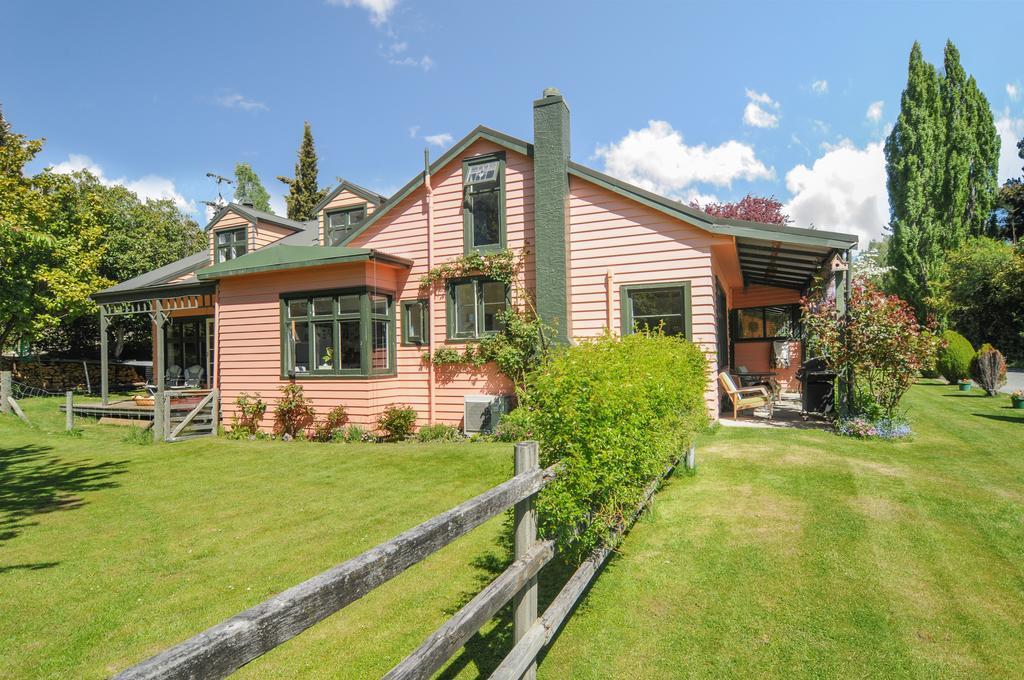 The Ferry Bed & Breakfast Queenstown Ngoại thất bức ảnh